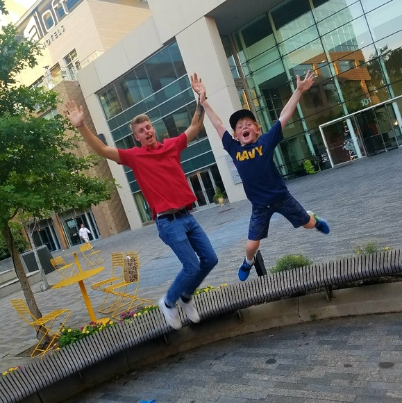 Meet the posher - Picture 3 of 8